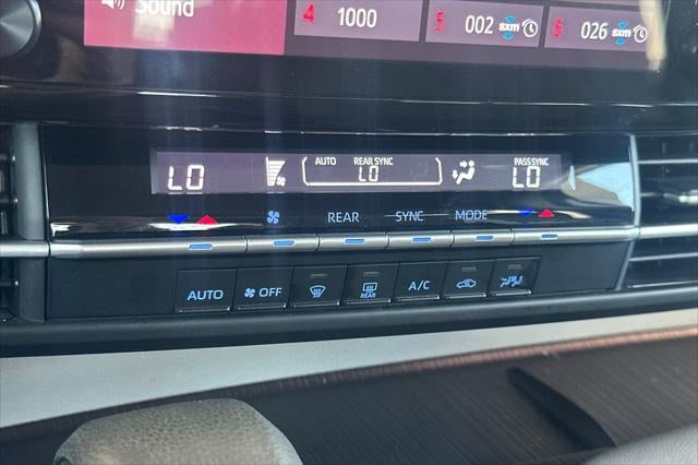2024 Toyota Sienna LE 8 Passenger