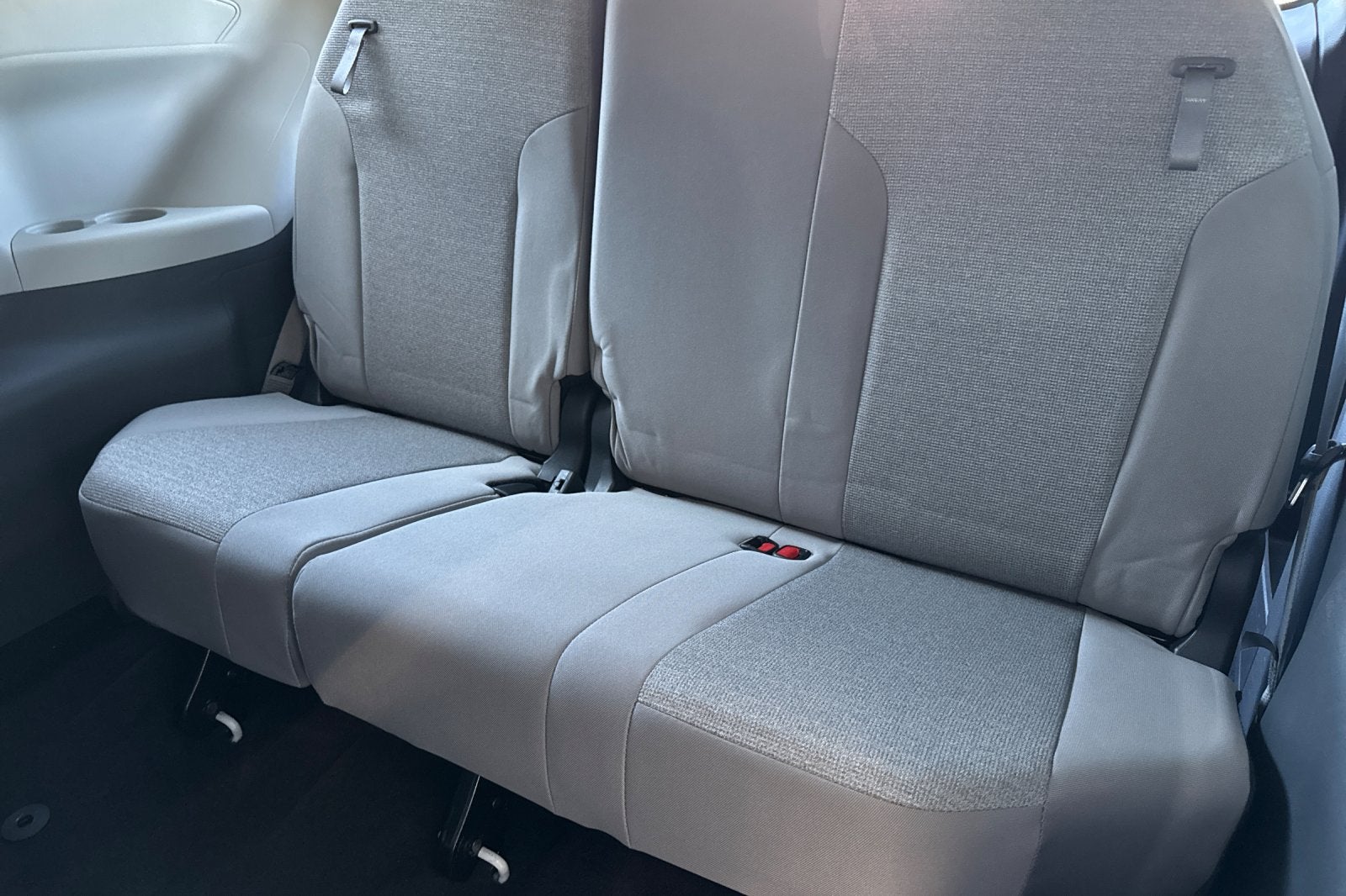 2024 Toyota Sienna LE 8 Passenger