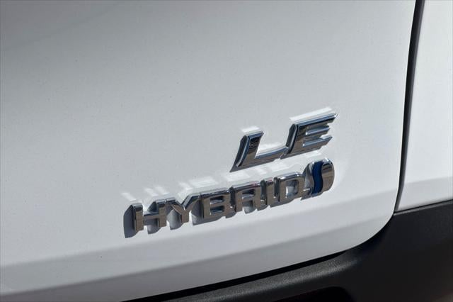 2024 Toyota Sienna LE 8 Passenger