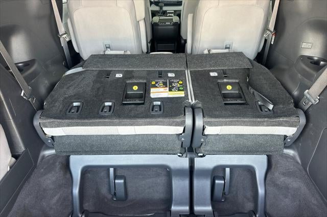 2025 Toyota Sienna LE 8 Passenger