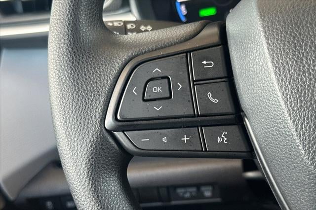 2025 Toyota Sienna LE 8 Passenger