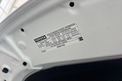 2025 Toyota Sienna LE 8 Passenger