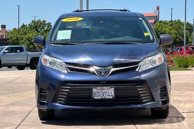 2018 Toyota Sienna LE 8 Passenger