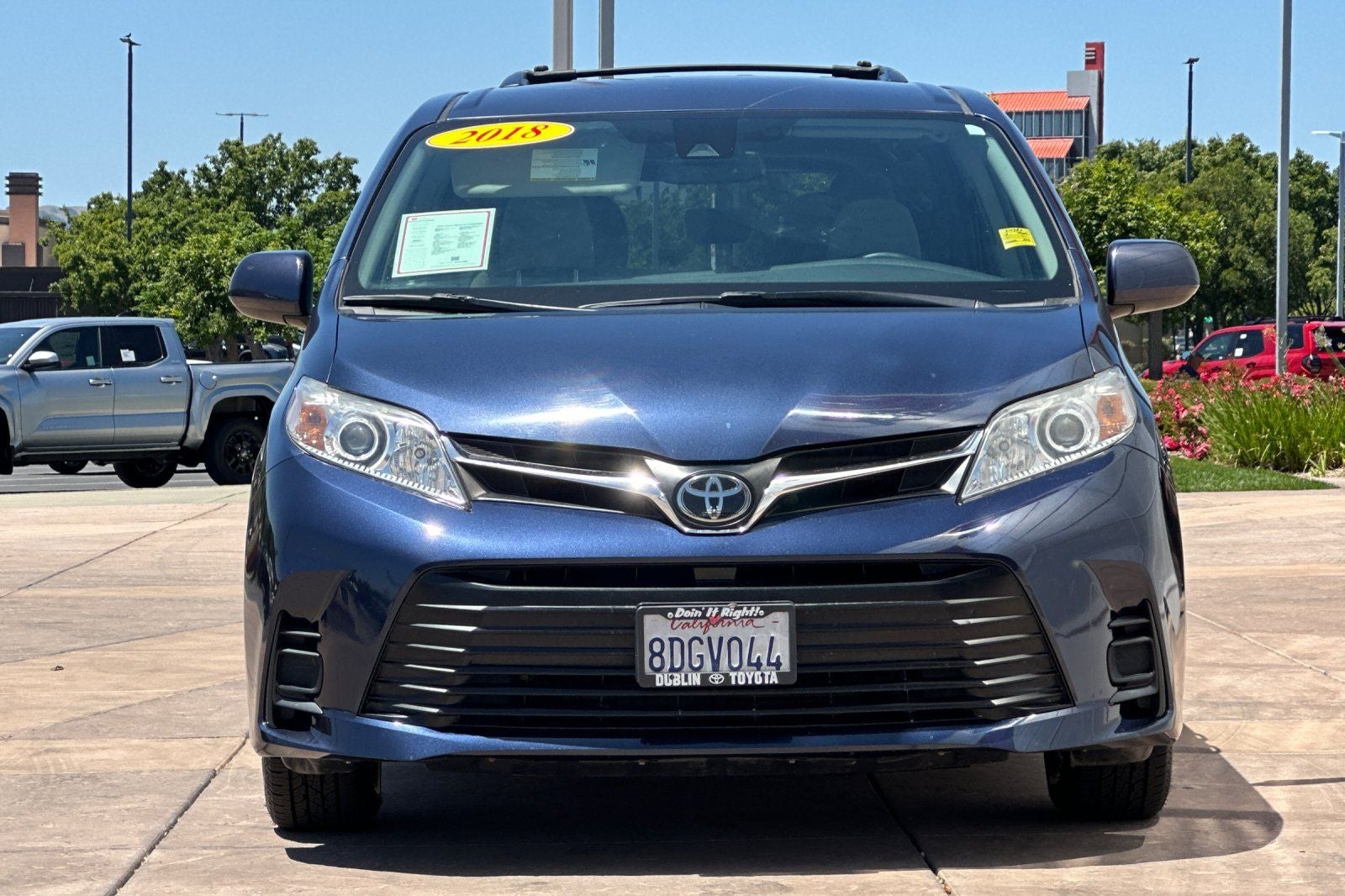 2018 Toyota Sienna LE 8 Passenger