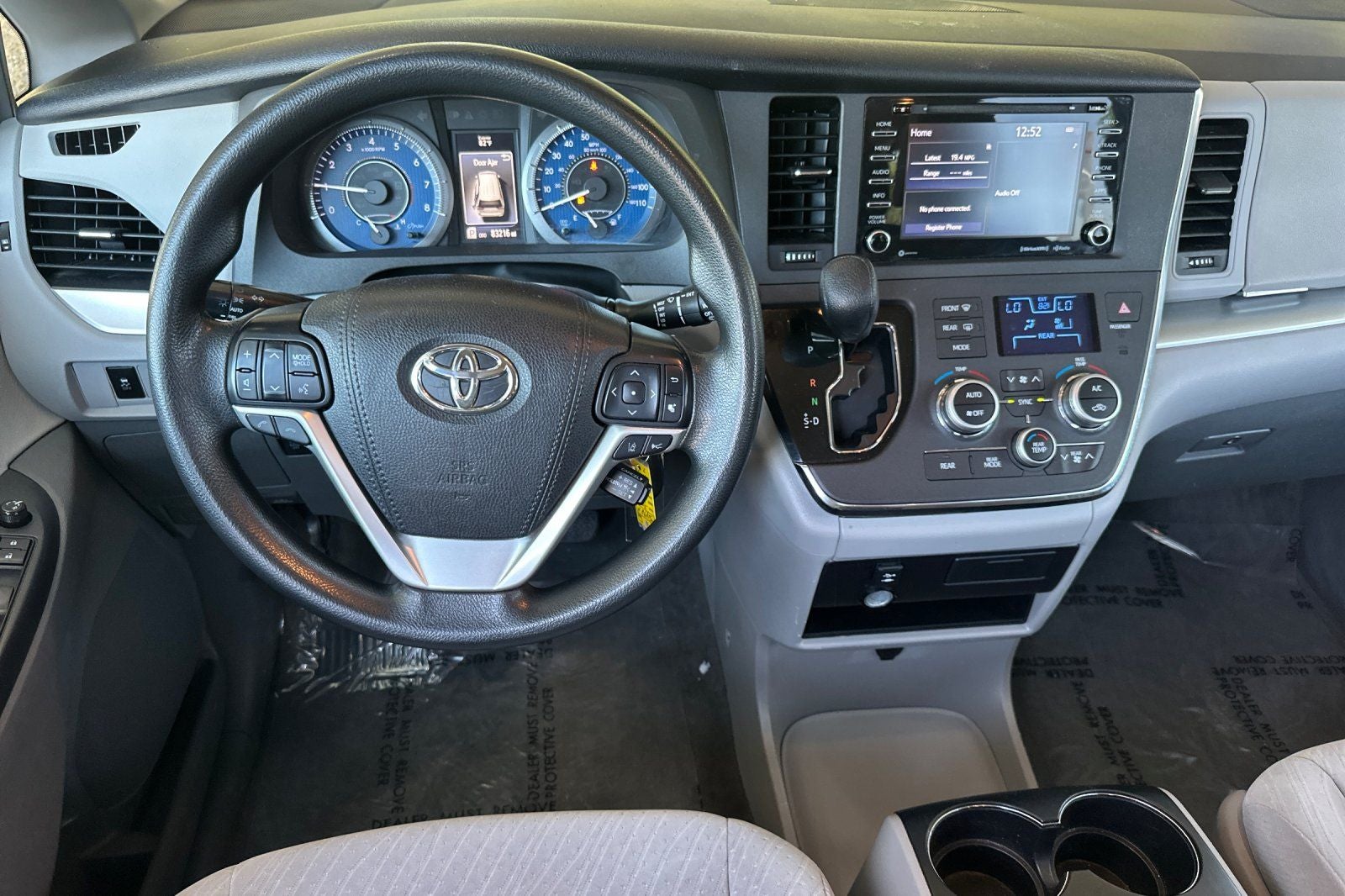 2018 Toyota Sienna LE 8 Passenger