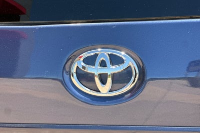 2018 Toyota Sienna LE 8 Passenger