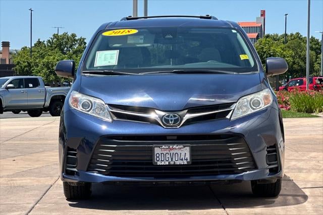 2018 Toyota Sienna LE 8 Passenger