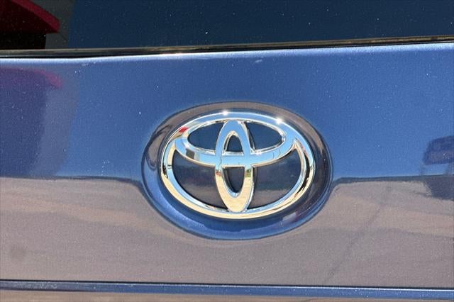 2018 Toyota Sienna LE 8 Passenger