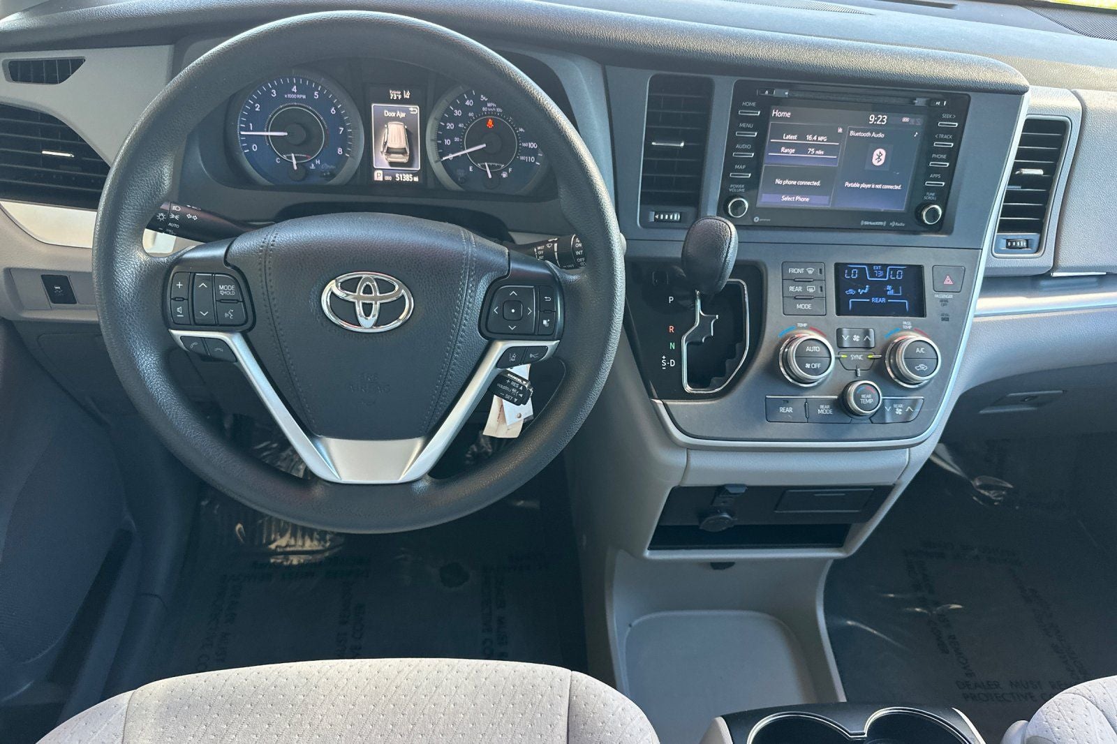2020 Toyota Sienna LE 8 Passenger