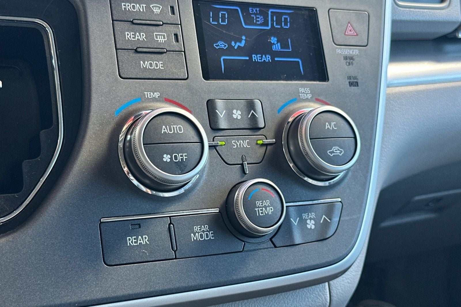 2020 Toyota Sienna LE 8 Passenger