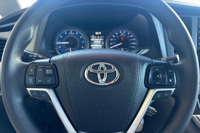 2020 Toyota Sienna LE 8 Passenger