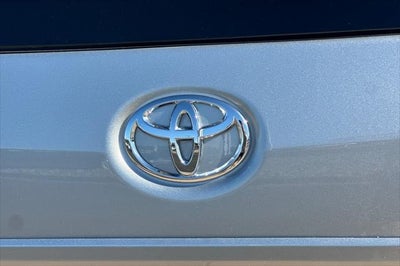 2020 Toyota Sienna LE 8 Passenger