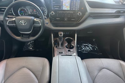 2022 Toyota Highlander Hybrid Limited