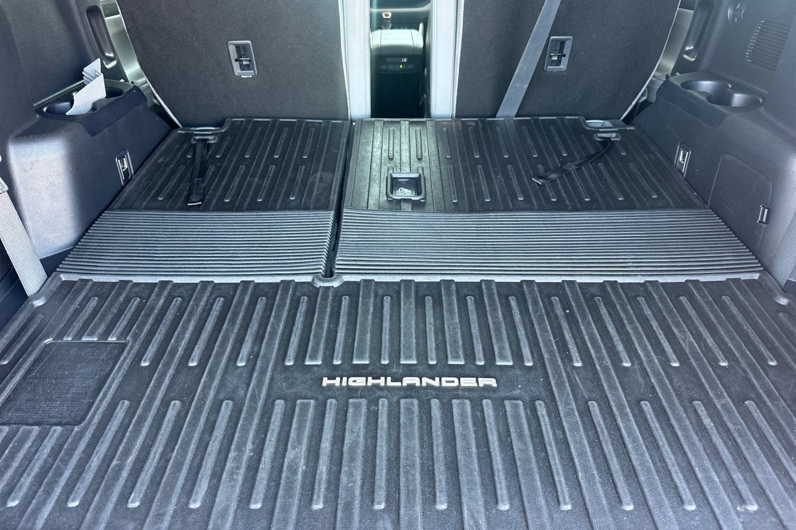 2022 Toyota Highlander Hybrid Limited
