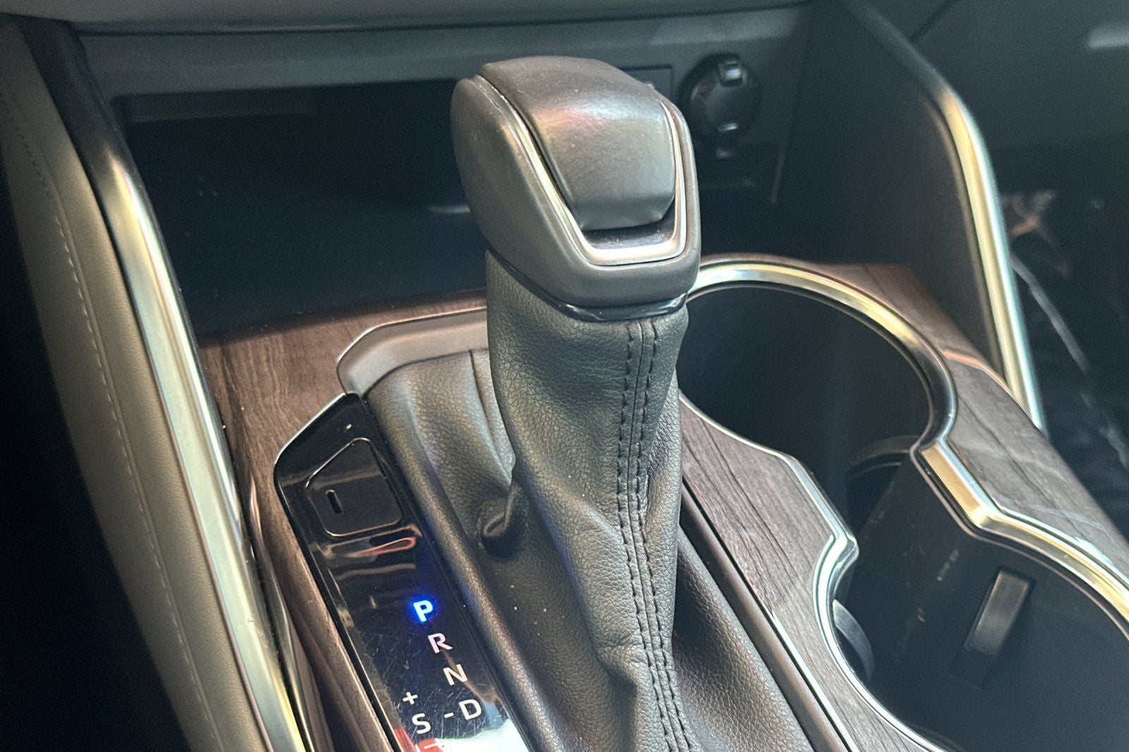 2022 Toyota Highlander Hybrid Limited
