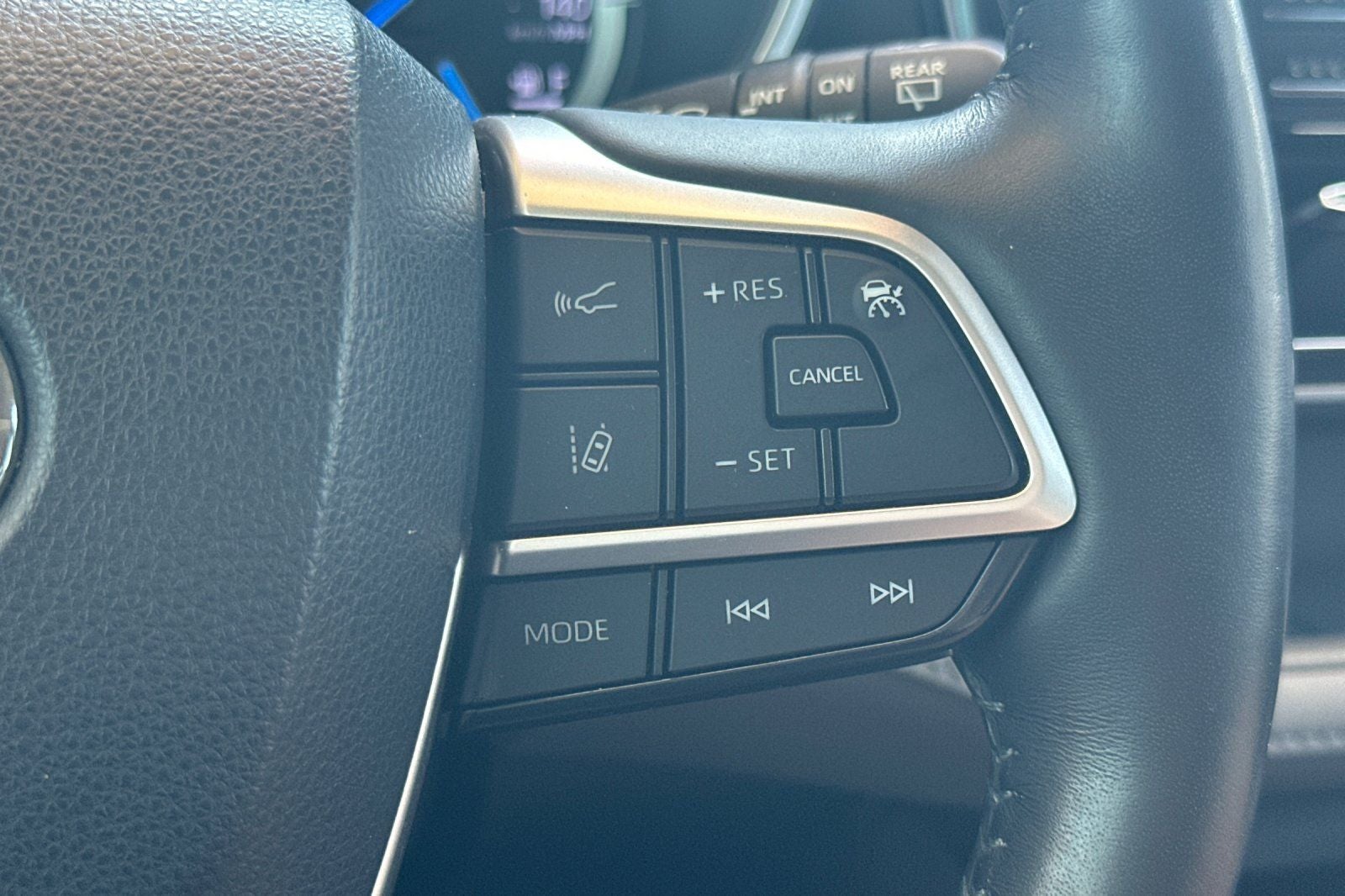 2022 Toyota Highlander Hybrid Limited