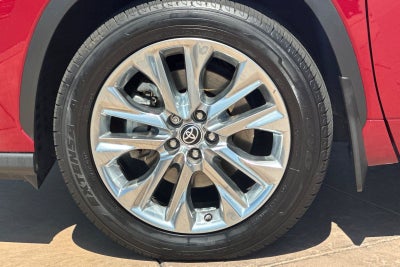 2022 Toyota Highlander Hybrid Limited