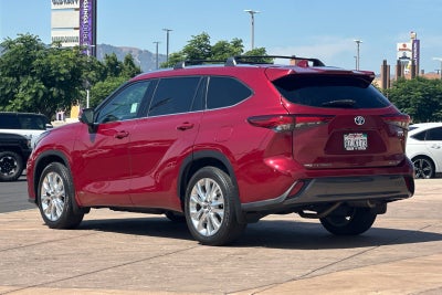 2022 Toyota Highlander Hybrid Limited