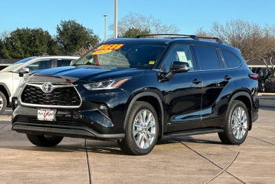 2022 Toyota Highlander Hybrid Limited