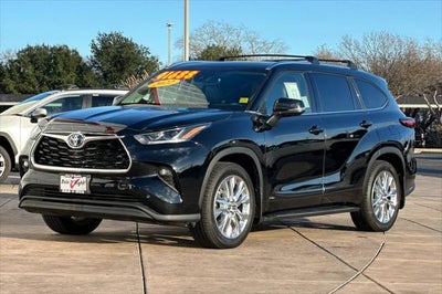 2022 Toyota Highlander Hybrid Limited
