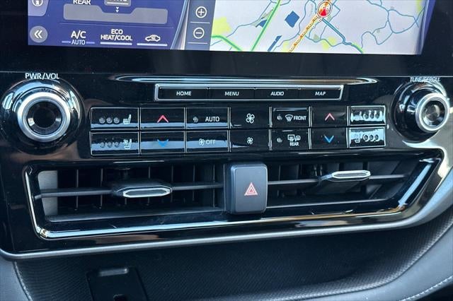 2022 Toyota Highlander Hybrid Limited