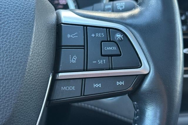 2022 Toyota Highlander Hybrid Limited