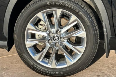 2022 Toyota Highlander Hybrid Limited