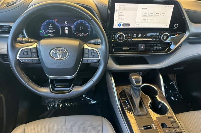 2023 Toyota Highlander Hybrid Limited