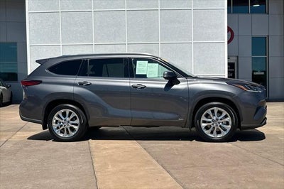 2023 Toyota Highlander Hybrid Limited