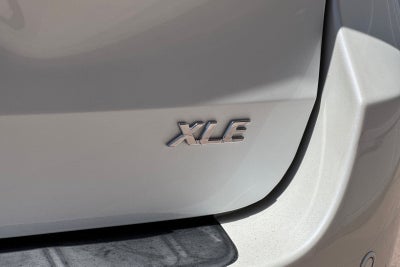 2016 Toyota Sienna XLE 8 Passenger