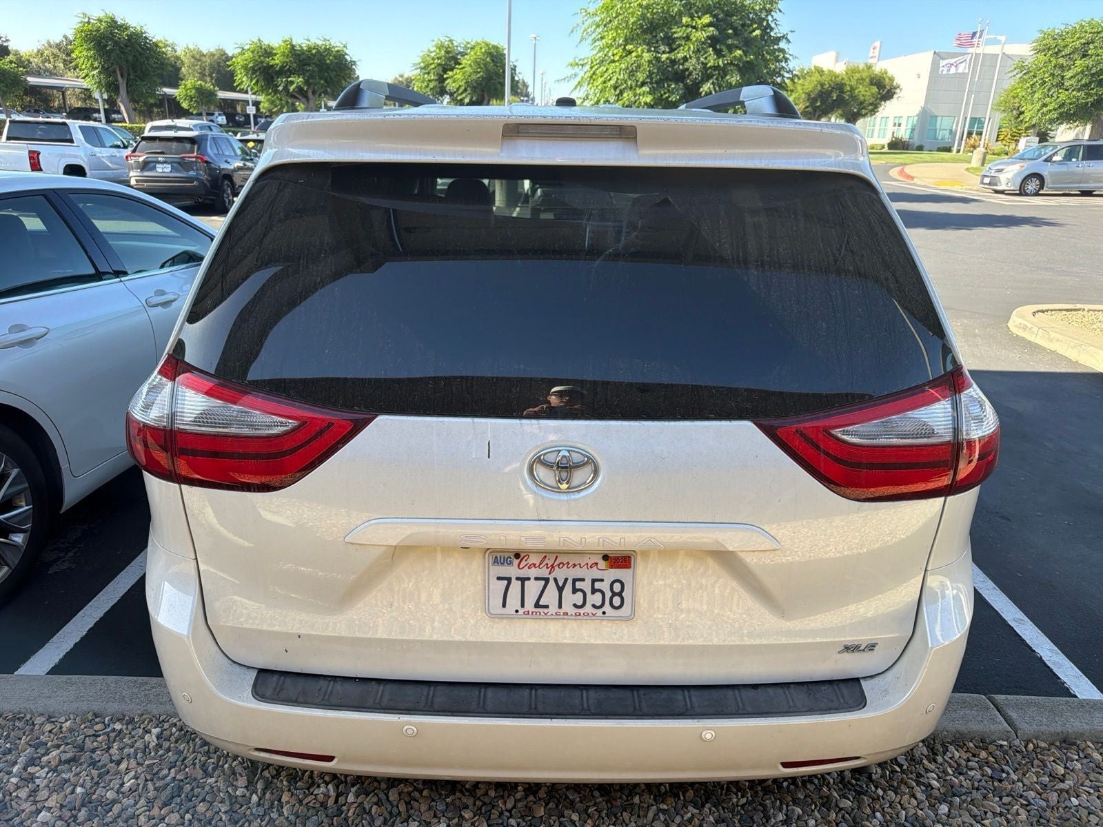 2016 Toyota Sienna XLE 8 Passenger