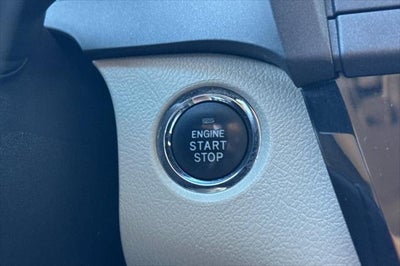 2016 Toyota Sienna XLE 8 Passenger
