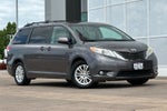 2014 Toyota Sienna XLE 8 Passenger