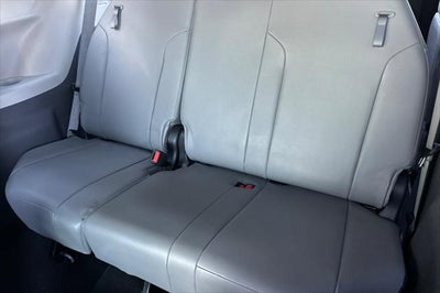 2022 Toyota Sienna XLE 8 Passenger