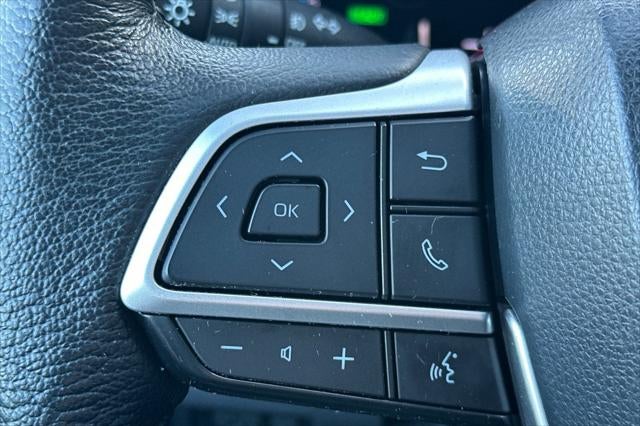 2022 Toyota Sienna XLE 8 Passenger