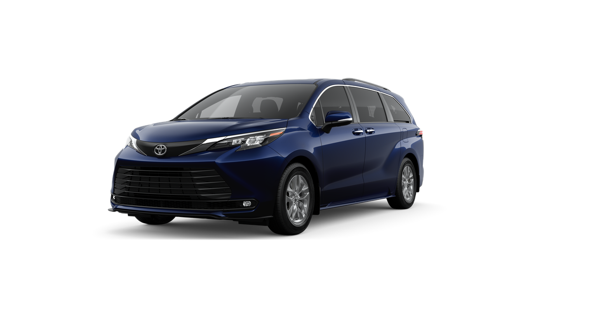 2026 Toyota Sienna XLE 8 Passenger