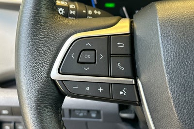 2022 Toyota Sienna XLE 8 Passenger