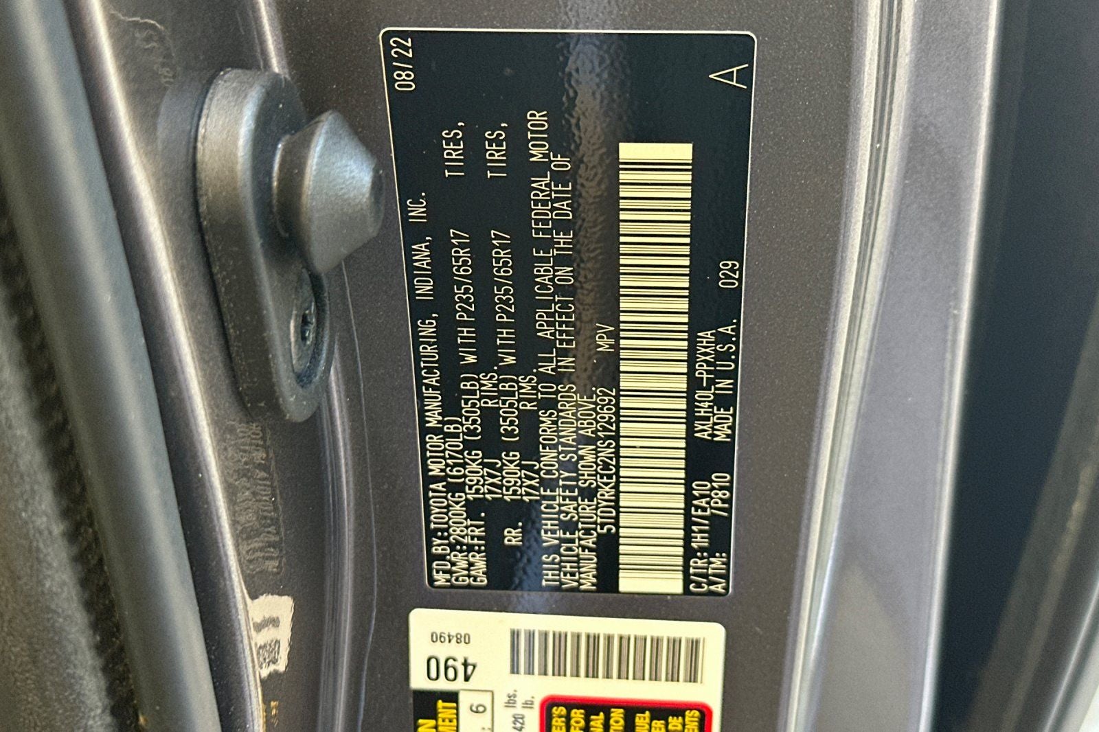 2022 Toyota Sienna XLE 8 Passenger