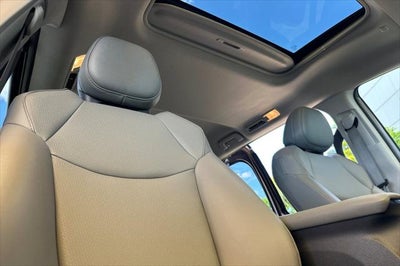 2022 Toyota Sienna XLE 8 Passenger