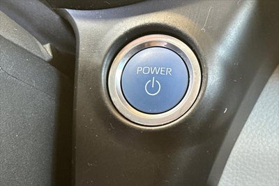 2022 Toyota Sienna XLE 8 Passenger