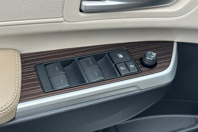 2024 Toyota Sienna XLE 8 Passenger