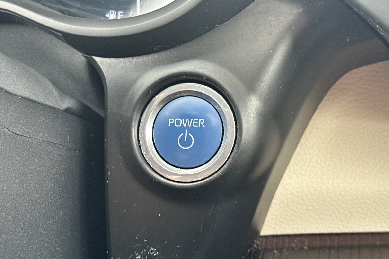 2024 Toyota Sienna XLE 8 Passenger