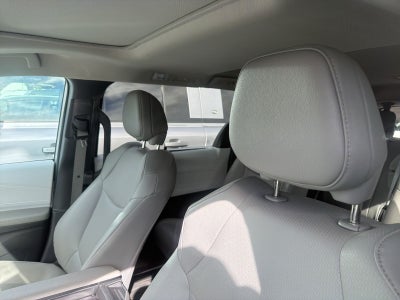 2025 Toyota Sienna XLE 8 Passenger