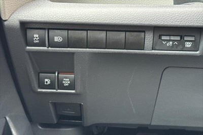 2024 Toyota Sienna XLE 8 Passenger