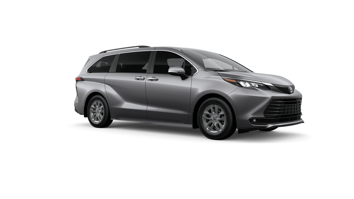2026 Toyota Sienna XLE 8 Passenger