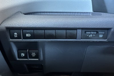 2022 Toyota Sienna XLE 8 Passenger