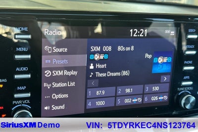 2022 Toyota Sienna XLE 8 Passenger