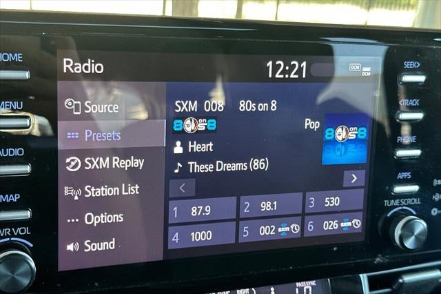 2022 Toyota Sienna XLE 8 Passenger