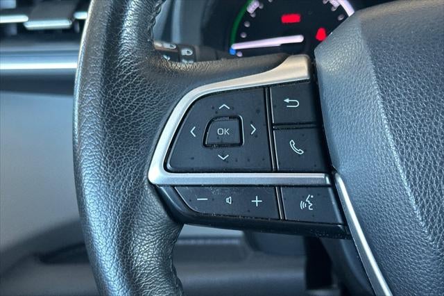 2022 Toyota Sienna XLE 8 Passenger