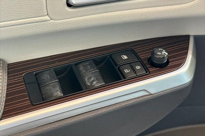 2024 Toyota Sienna XLE 8 Passenger